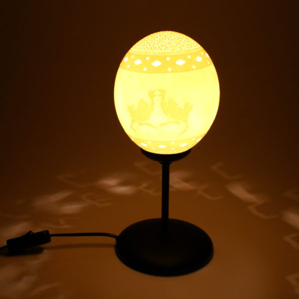 Straußenei Lampe - Beleuchtet