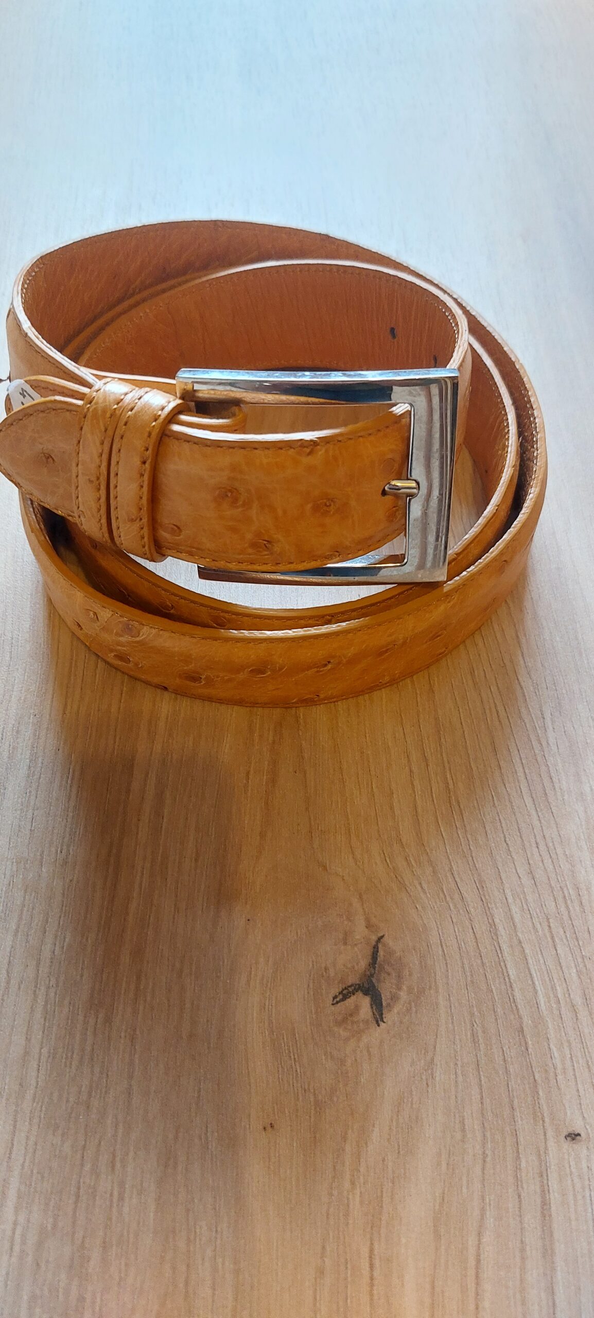 Ledergürtel mit versilberter Dornschließe