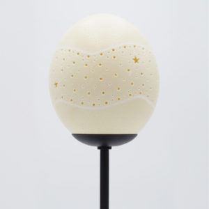 Straußenei Lampe Sternengürtel